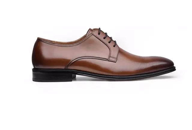 Mens oxford style brown leather laced shoes