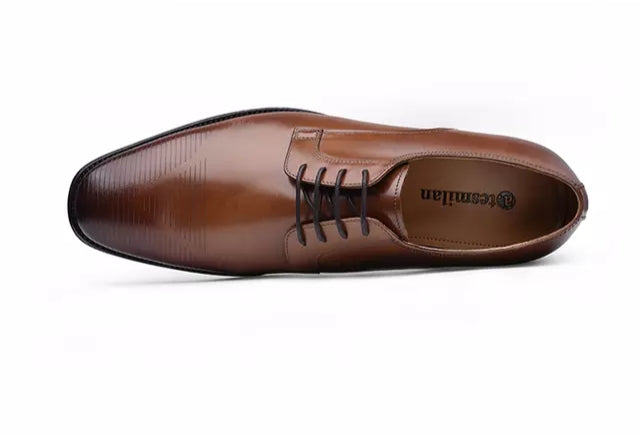 Mens oxford style brown leather laced shoes