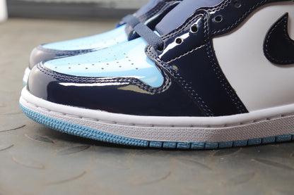 Mens Blue ankle laced sneakers