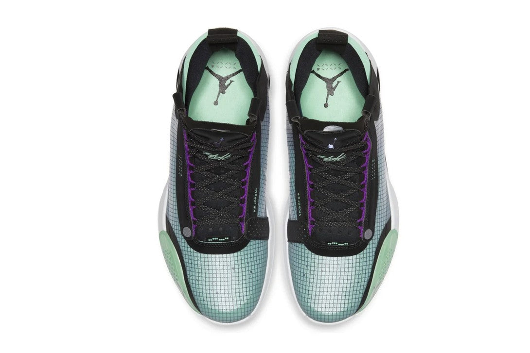 Air Jordan XXXIV smarts sports shoes